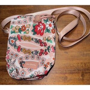 Vera Bradley Reactive Deluxe Water Bottle Crossbody Prarie Paisley Bag